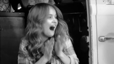 normal_Abercrombie___Fitch_Making_of_a_Star_Debby_Ryan5B11-03-355D.JPG